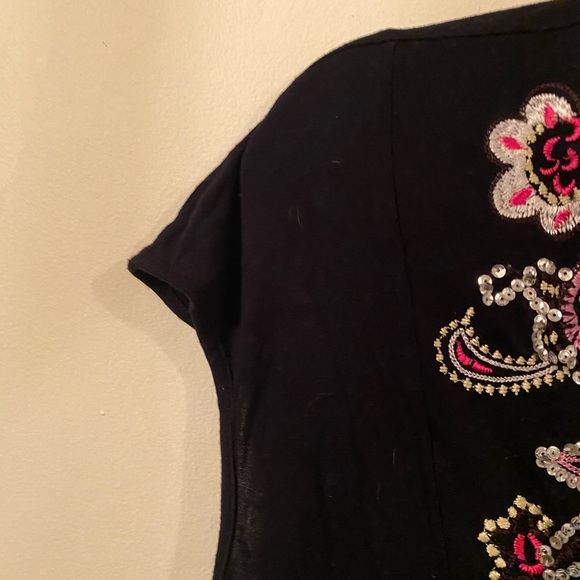 Lane Bryant women’s tunic top with embroidery/ sequin embellishment. Size 18/20. - Picture 4 of 6